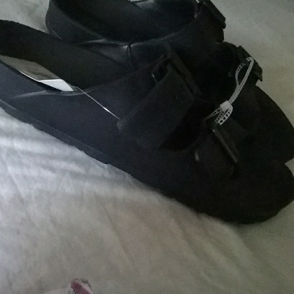 Footbed Arch Support Sandals - Picture 2 of 4